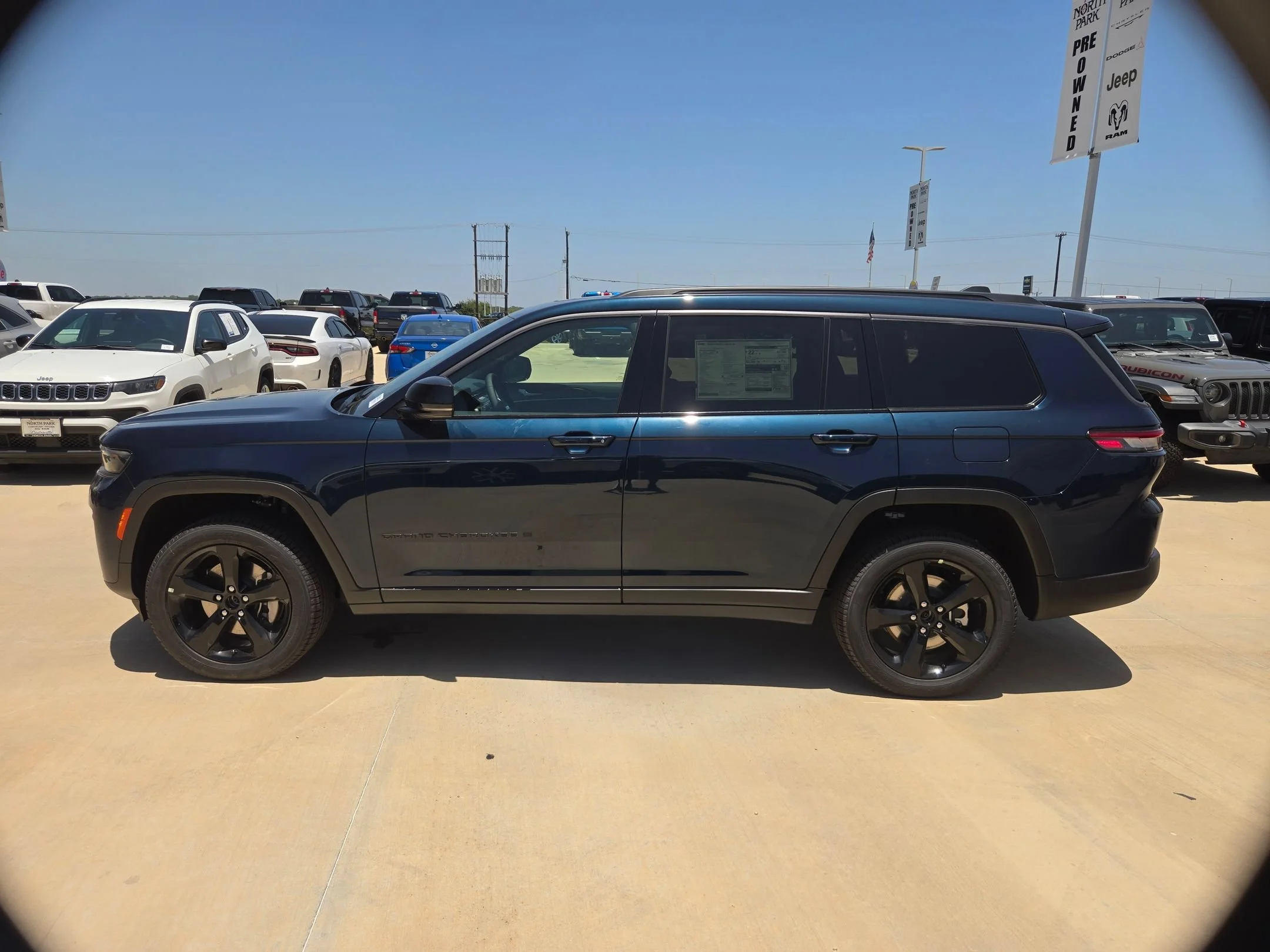 New 2026 Fathom Blue Pearlcoat Jeep Limited image 6