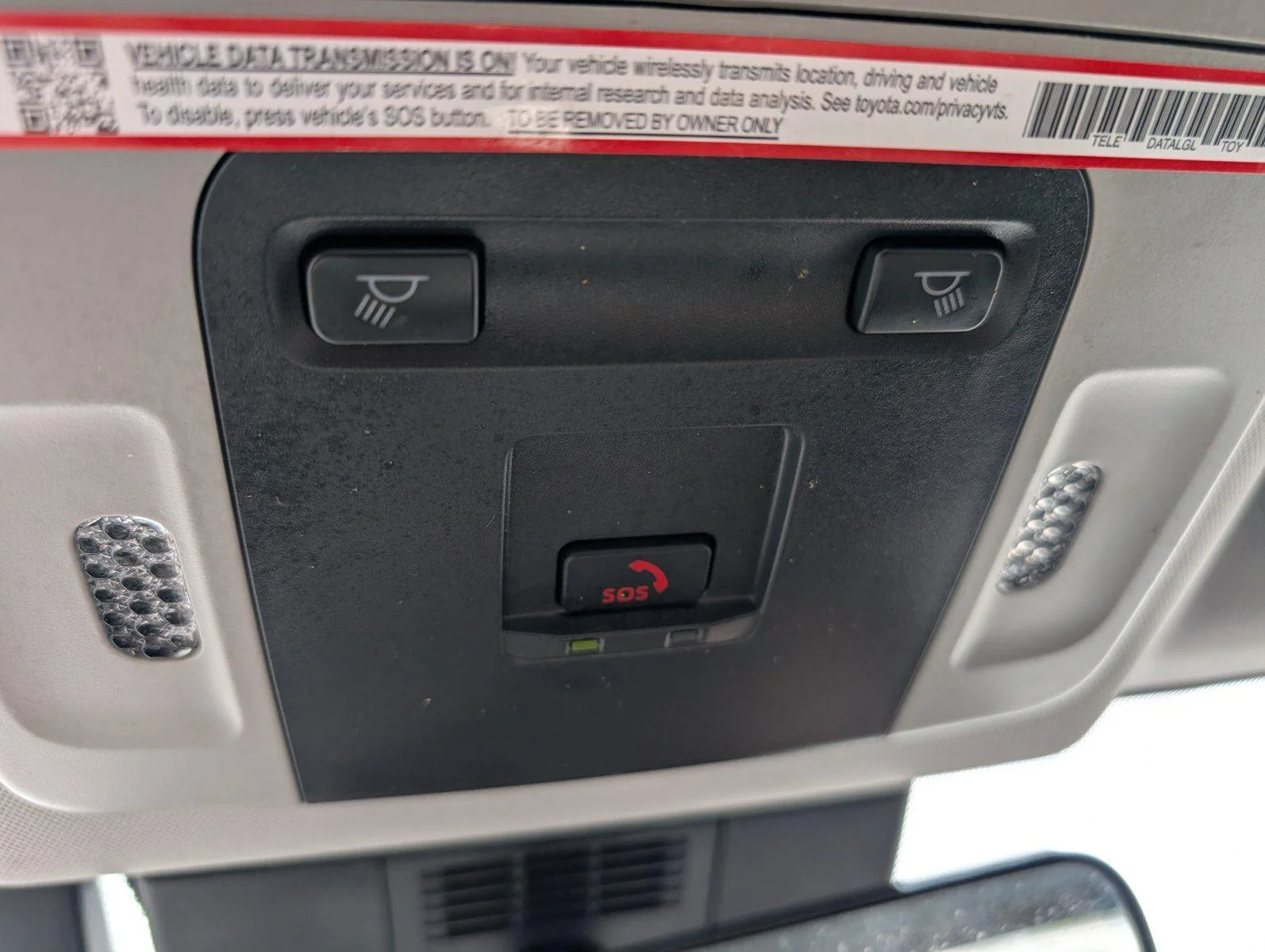 Used 2025 Ice Cap Toyota LE image 12
