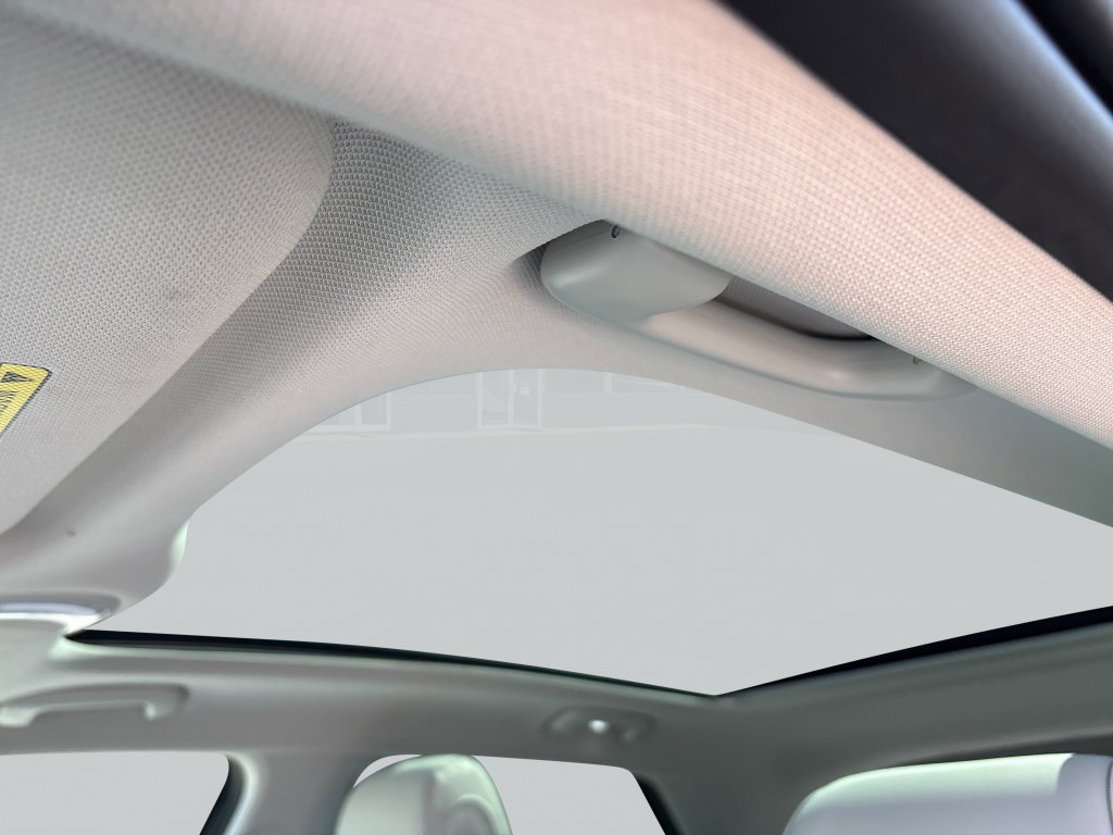 Certified Used 2024 Cyber Gray Hyundai Limited image 28