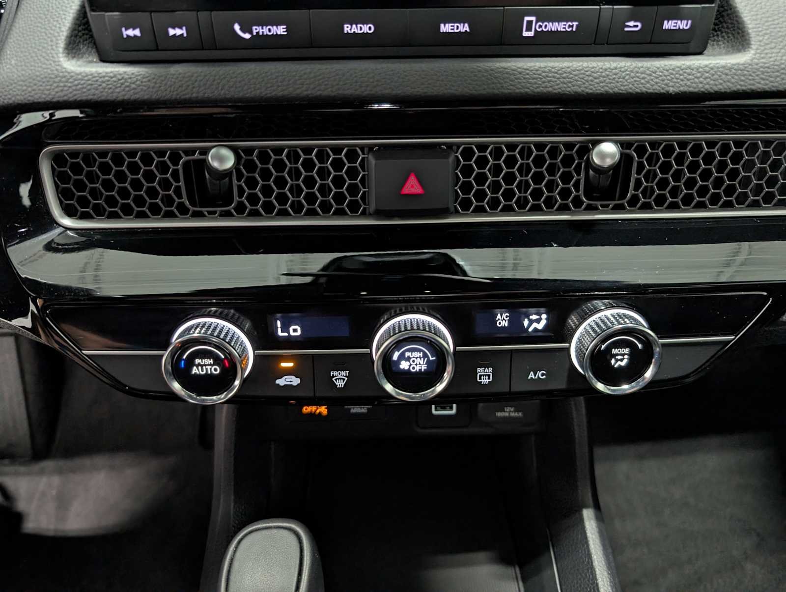 2024 Honda Civic Hatchback Sport - Photo 29