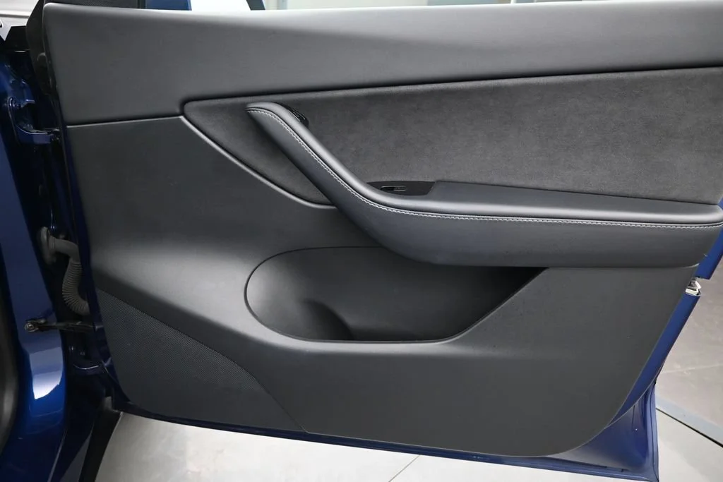 Used 2021 Blue Tesla Long Range image 25
