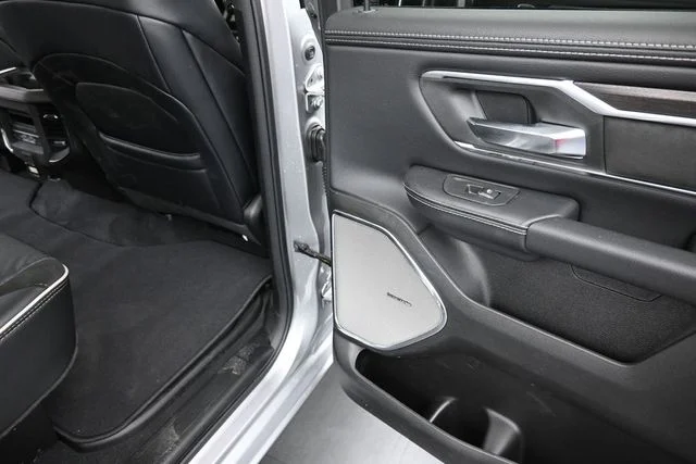 New 2026 Billet Silver Metallic Clear-Coat Exterior Paint RAM Laramie image 16