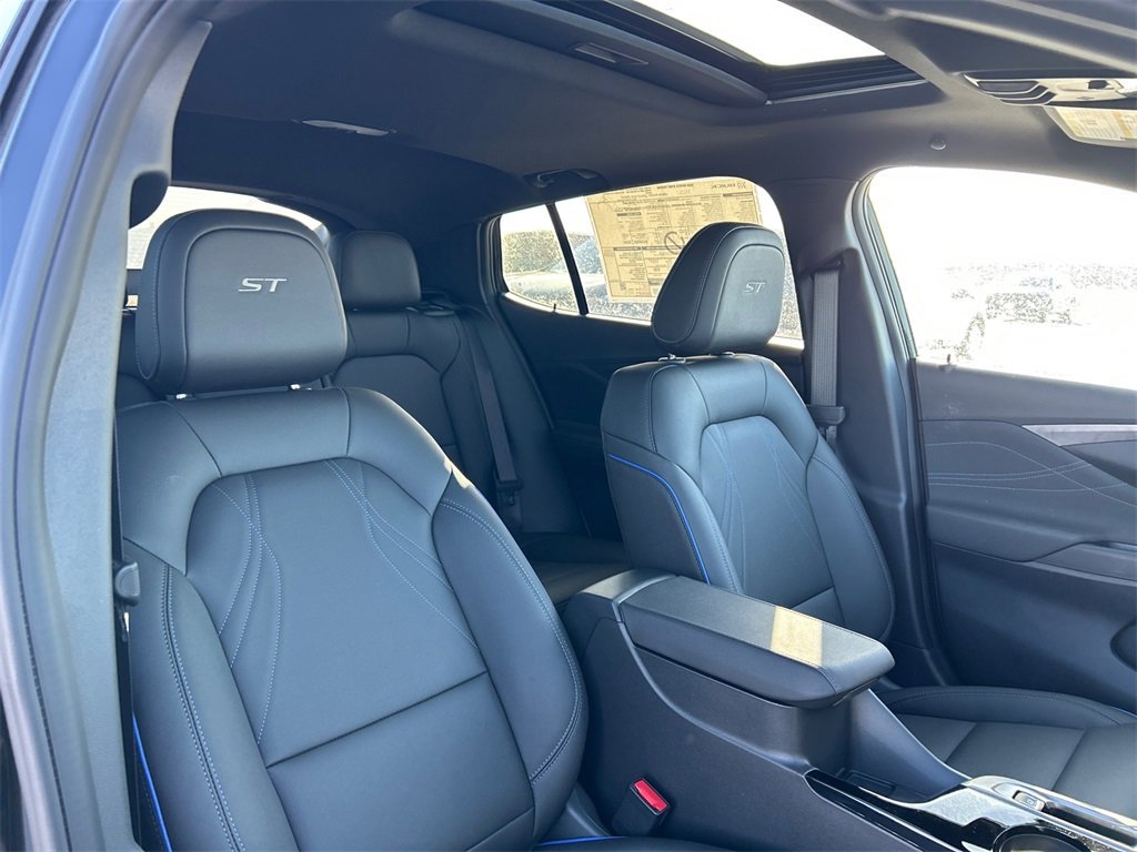 2026 BUICK ENVISTA - Image 32
