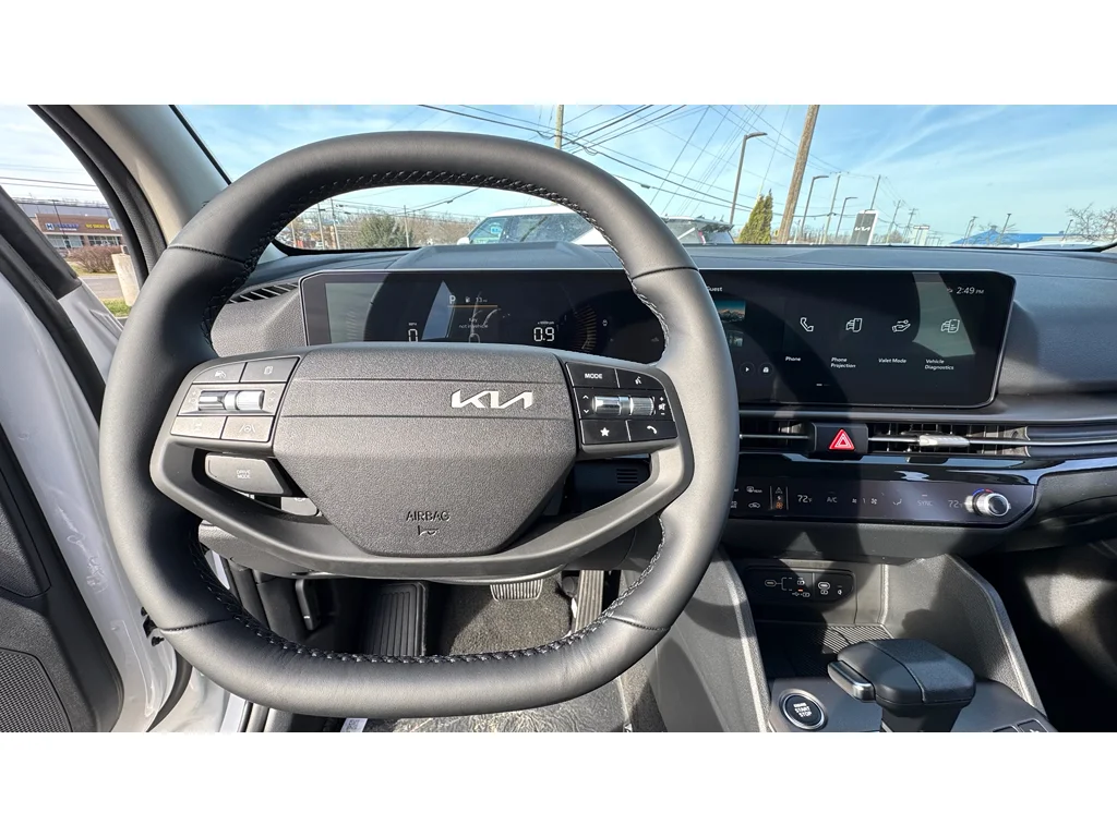 New 2026 Whi Kia EX image 9