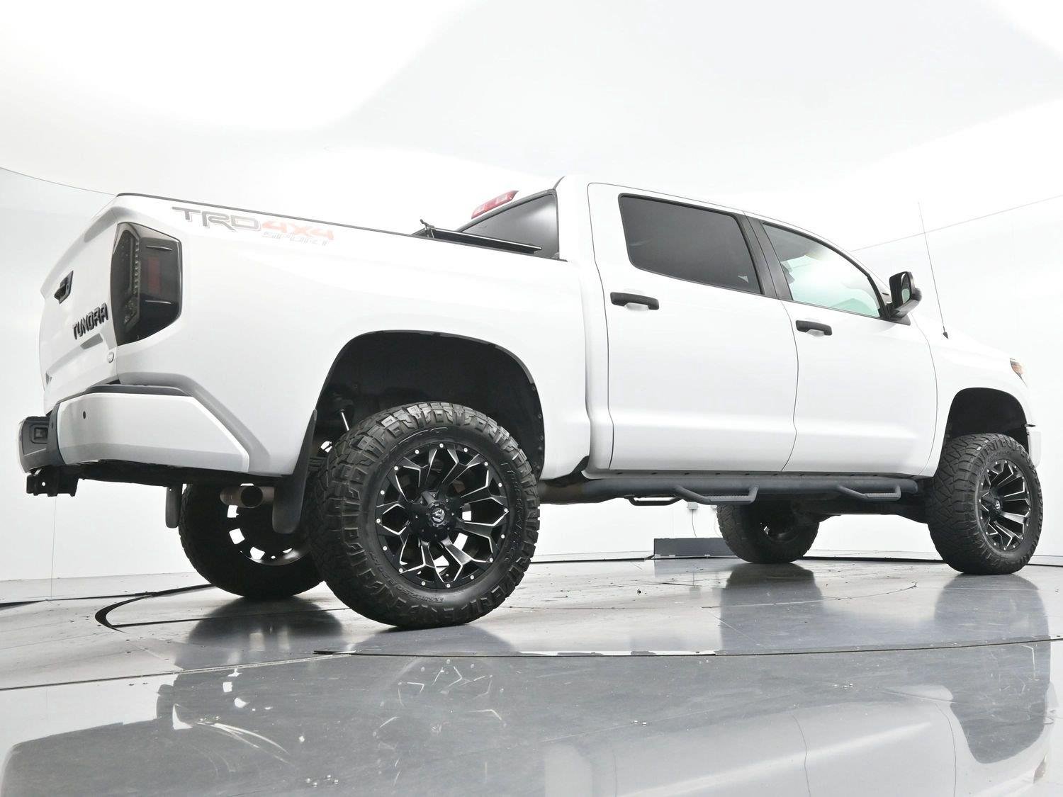 Used 2019 Super White Toyota SR5 image 45