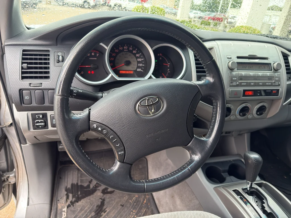 Used 2010 Silver Streak Mica Toyota PreRunner image 12