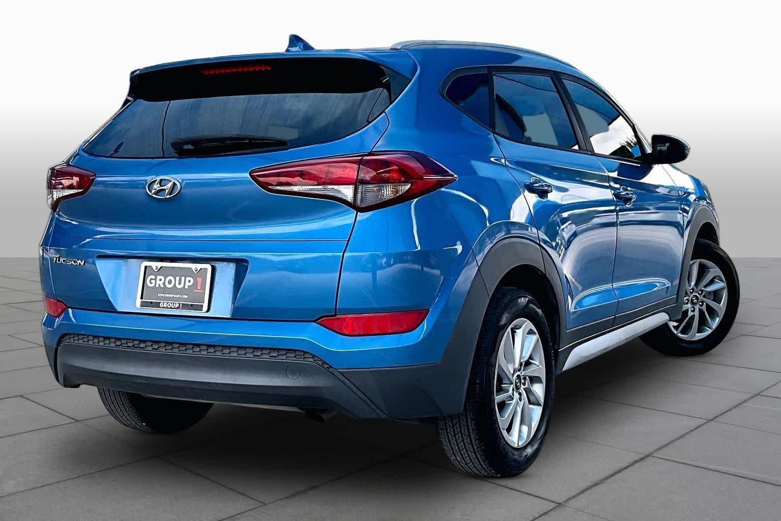Used 2018 Caribbean Blue Hyundai SEL image 10
