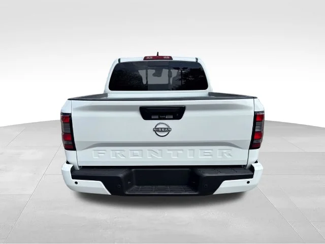 New 2027 Glacier White Nissan Crew Cab SV image 6