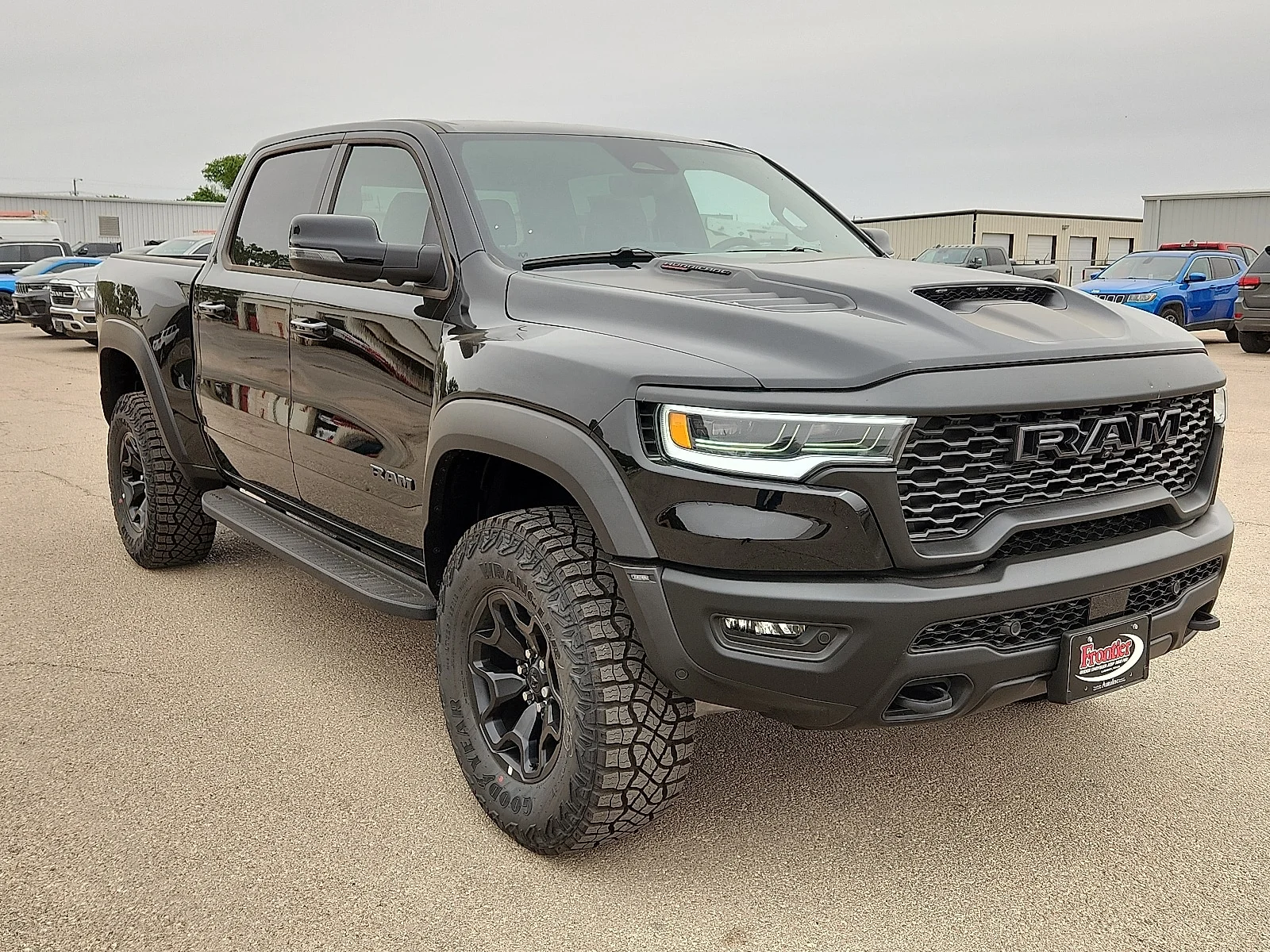 New 2026 Diamond Black Crystal Pearl-Coat  Paint Ram RHO CREW CAB 4X4 5