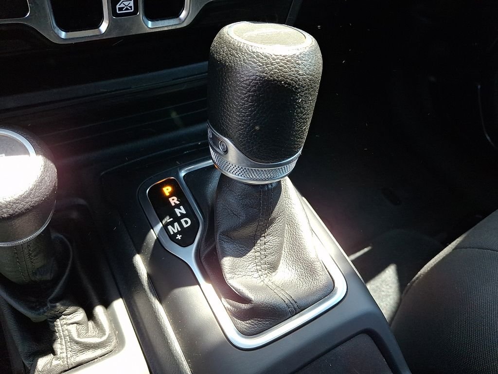 Used 2022 Gray Jeep Willys image 15