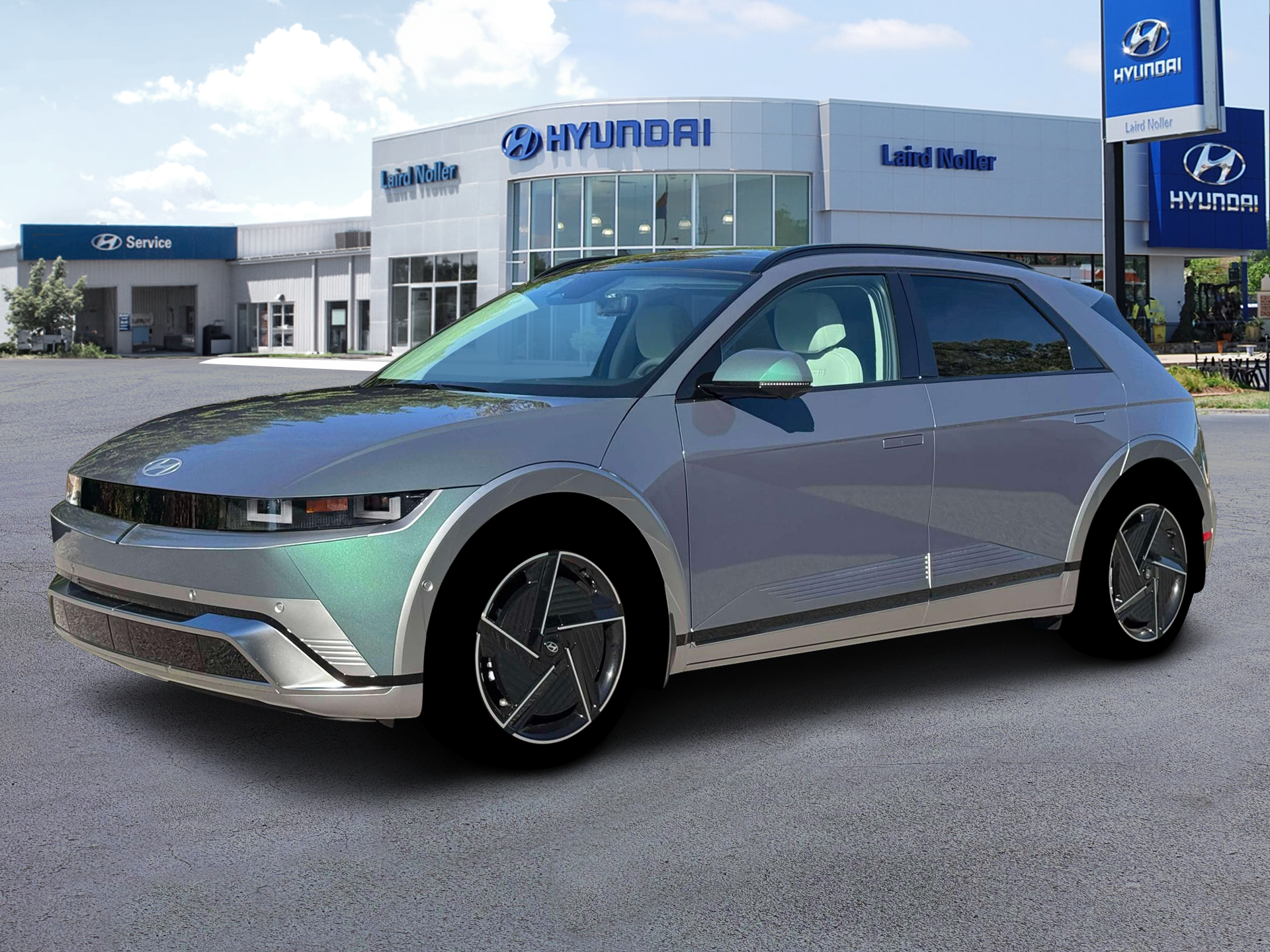 View vehicle photo 2