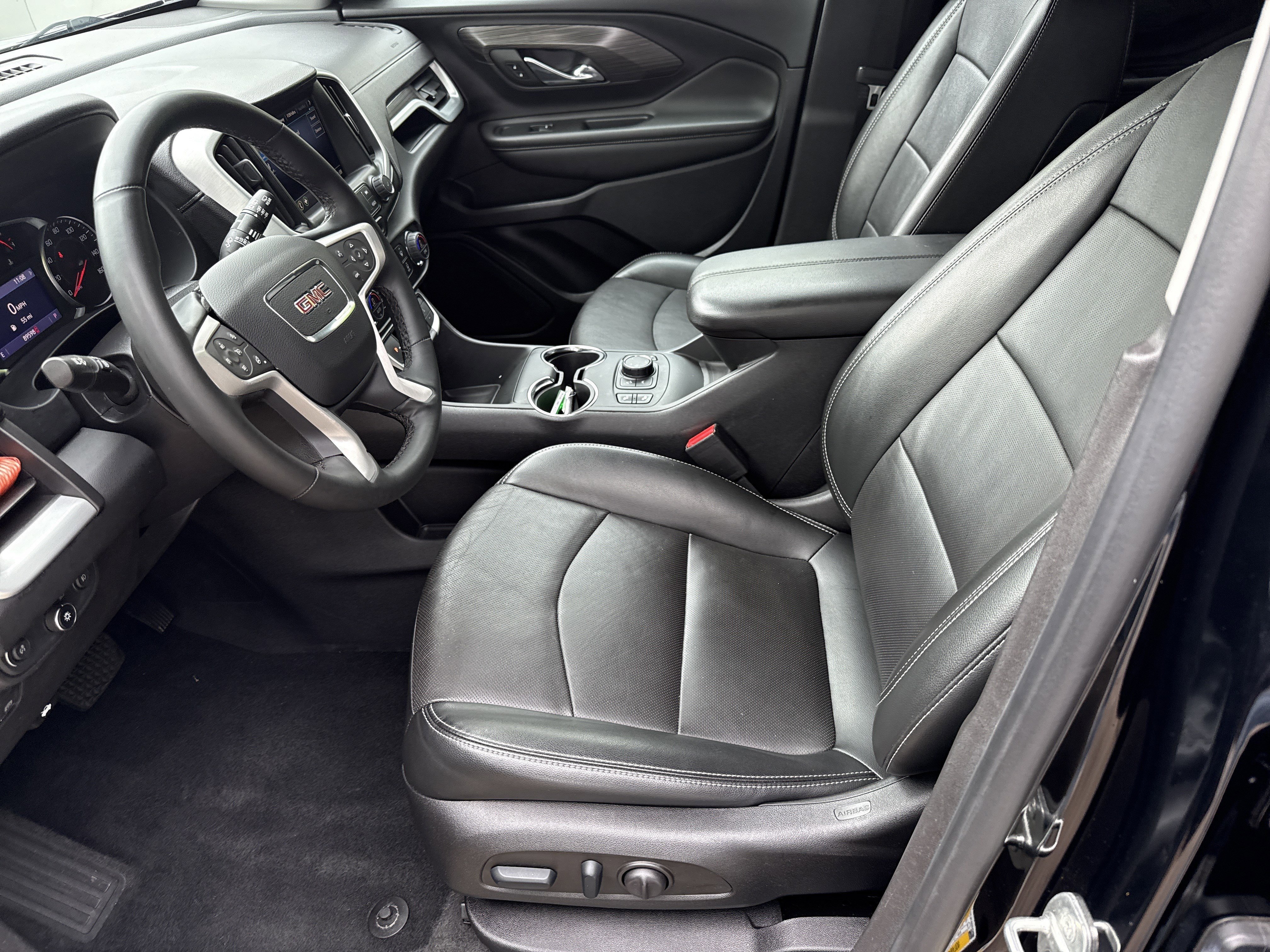 Used 2023 Ebony Twilight Metallic GMC SLT image 9