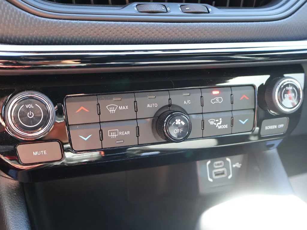 Used 2026 Red Jeep Trailhawk image 37