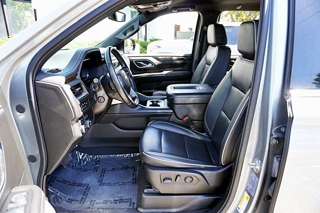 Used 2024 Gray Chevrolet Premier image 13