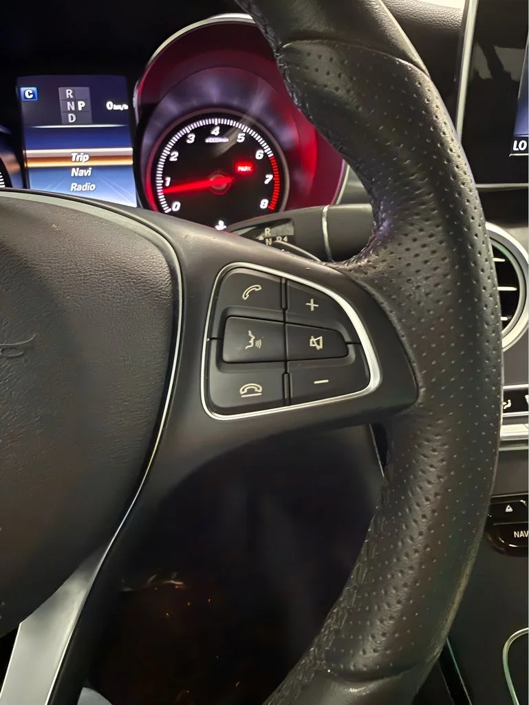 Used 2018 Black Mercedes-Benz GLC 300 image 19