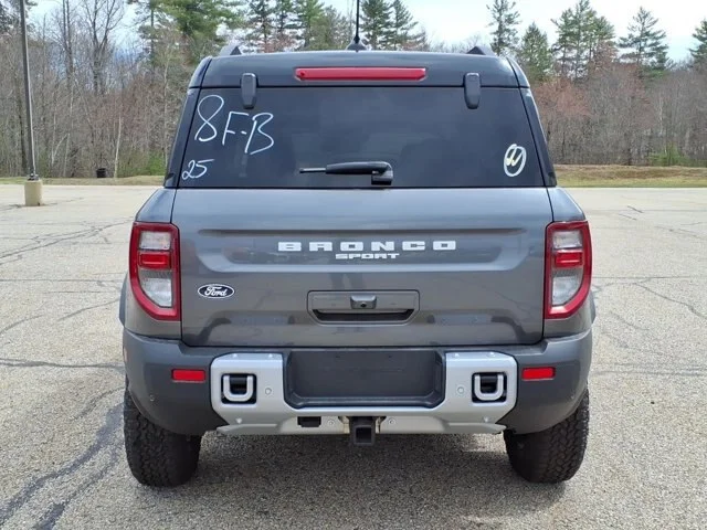 New 2026 Carbonized Gray Metallic Ford Outer Banks image 25