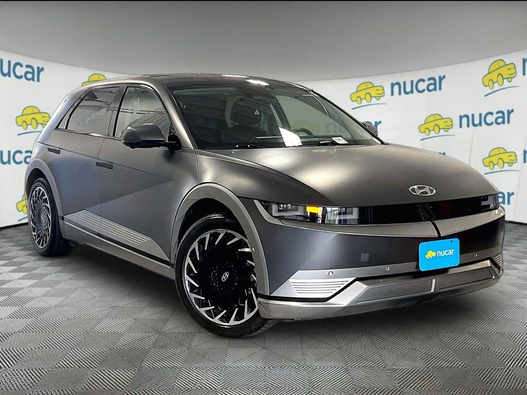 Used 2023 Gray Hyundai Limited image 1