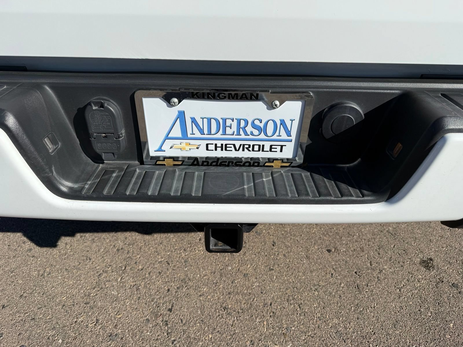 Used 2020 SUMMIT WHITE Chevrolet 4WD LT image 33