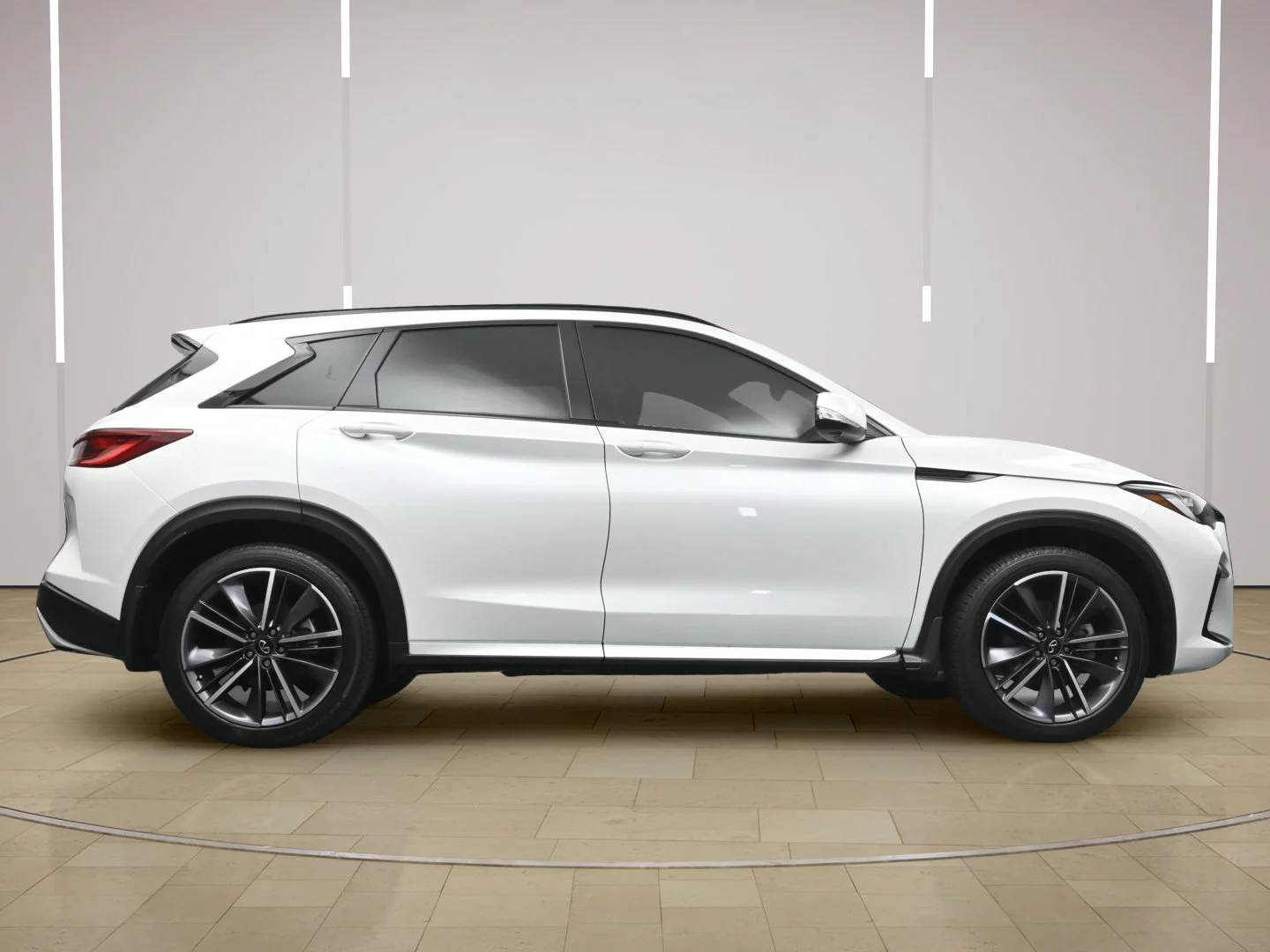 Used 2024 Radiant White INFINITI SPORT image 26