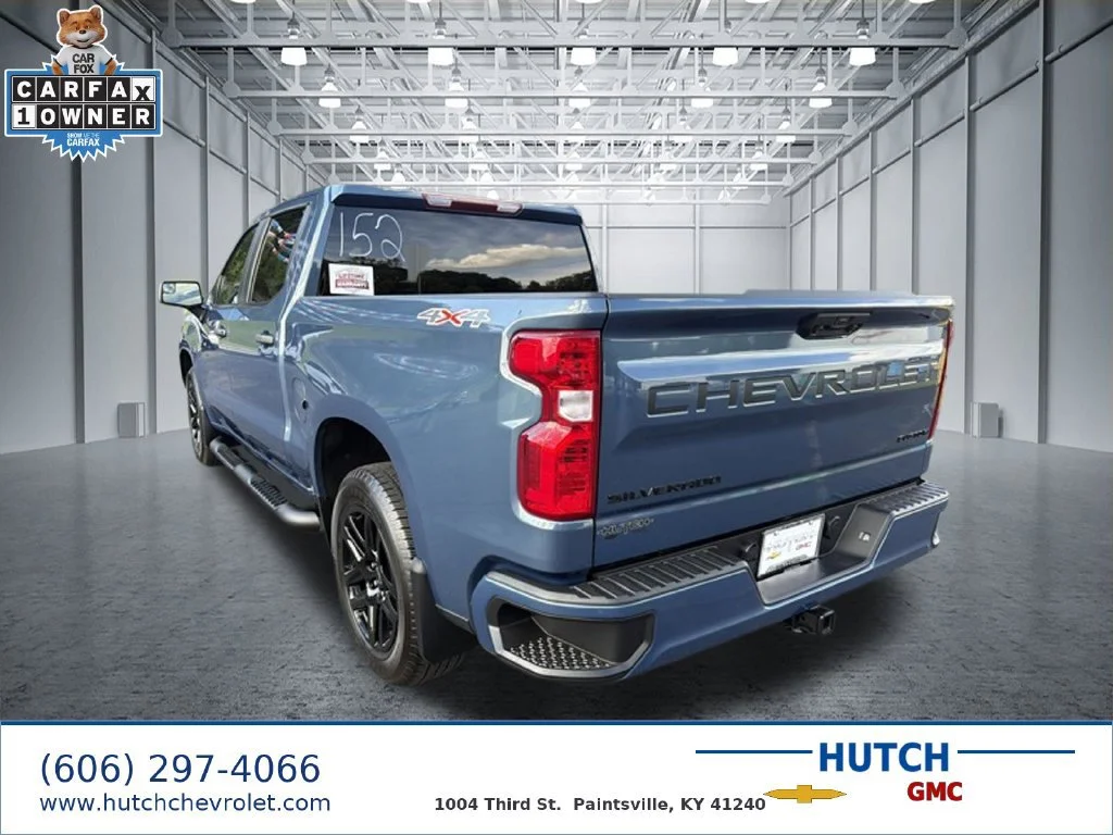 Used 2024 Lakeshore Blue Metallic Chevrolet Custom image 4