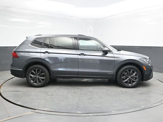 Used 2022 Gray Volkswagen 2.0T SE image 8