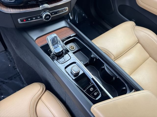 2023 Volvo XC60 Ultimate - Photo 21