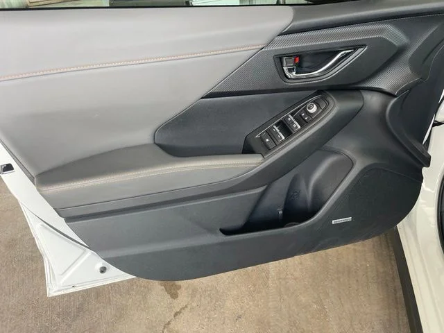 2025 Subaru Crosstrek Limited - Photo 9