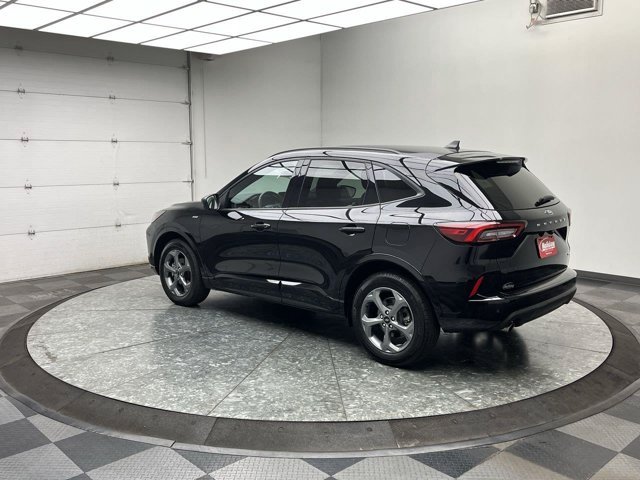 Used 2023 Agate Black Ford ST-Line image 31