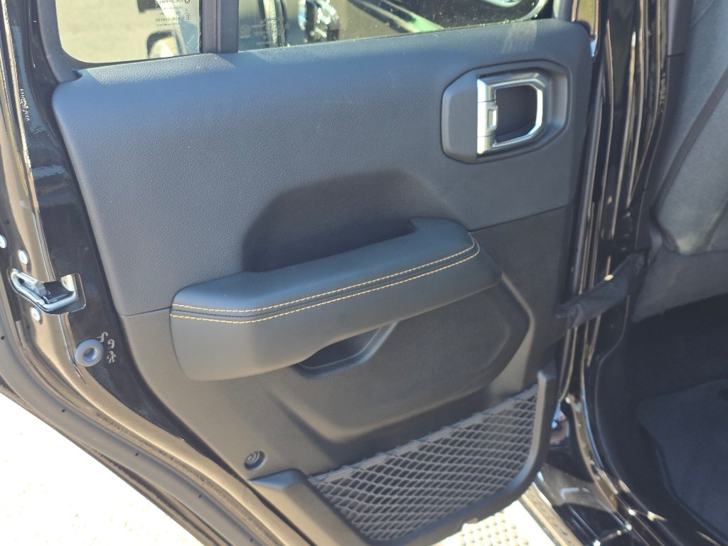 Used 2025 Black Clear Coat Jeep Sahara 4xe image 29