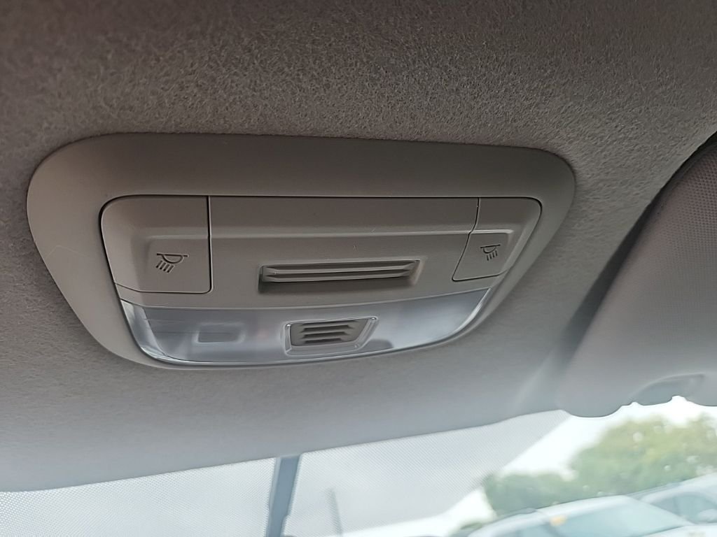 Used 2016 Gray Subaru 2.0i Premium image 22
