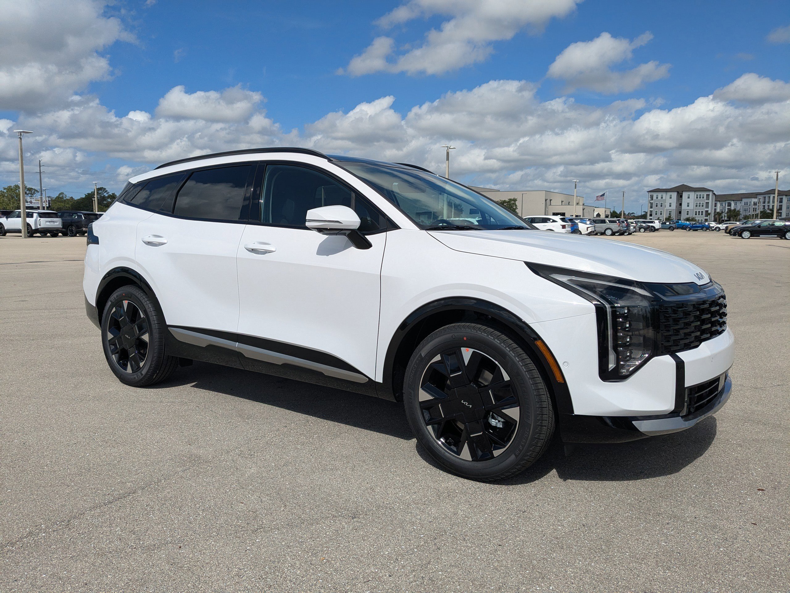 New 2026 Glacial White Pearl Kia SX Prestige image 2