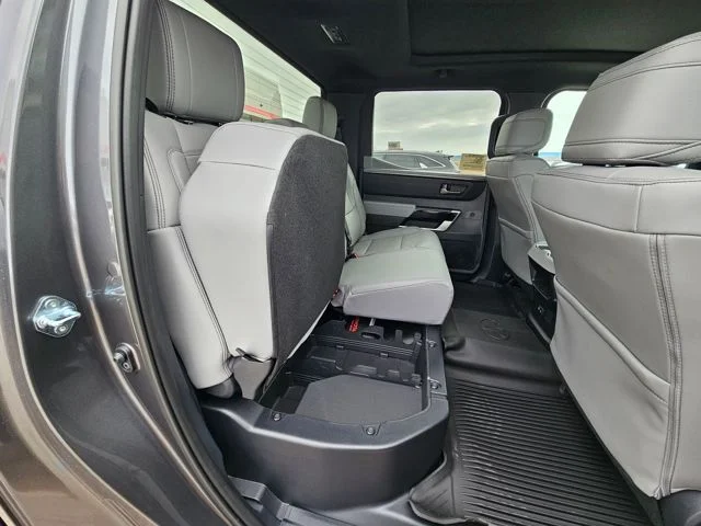 2026 Toyota Tundra Limited - Photo 28