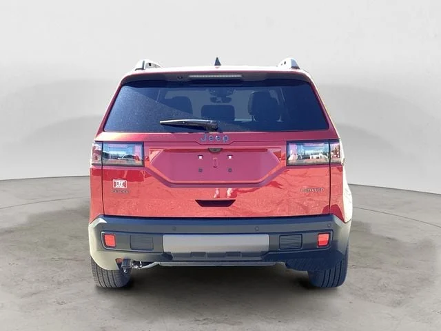New 2026 Red Hot Pearlcoat Jeep LIMITED 4X4 image 5