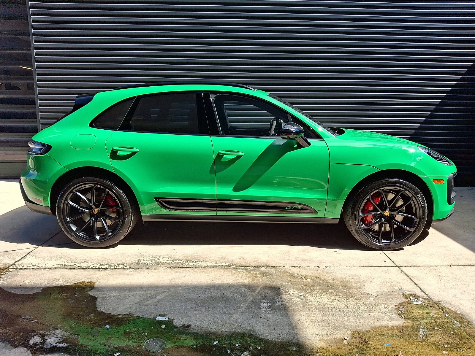 New 2026 Python Green Porsche GTS image 8
