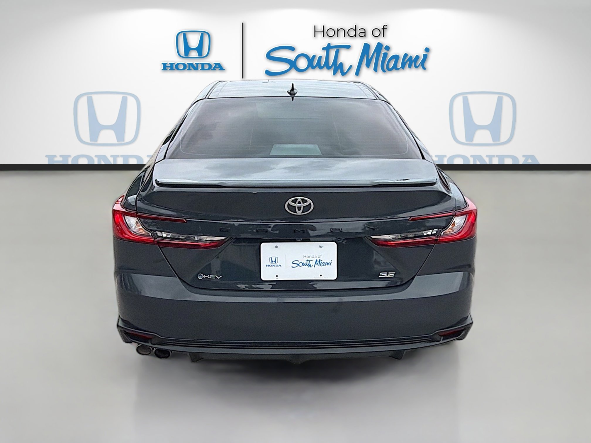 Used 2025 Underground Toyota SE image 6