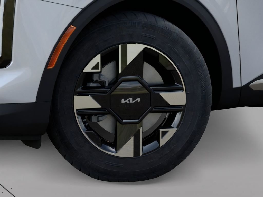 New 2026 White Kia LX image 9