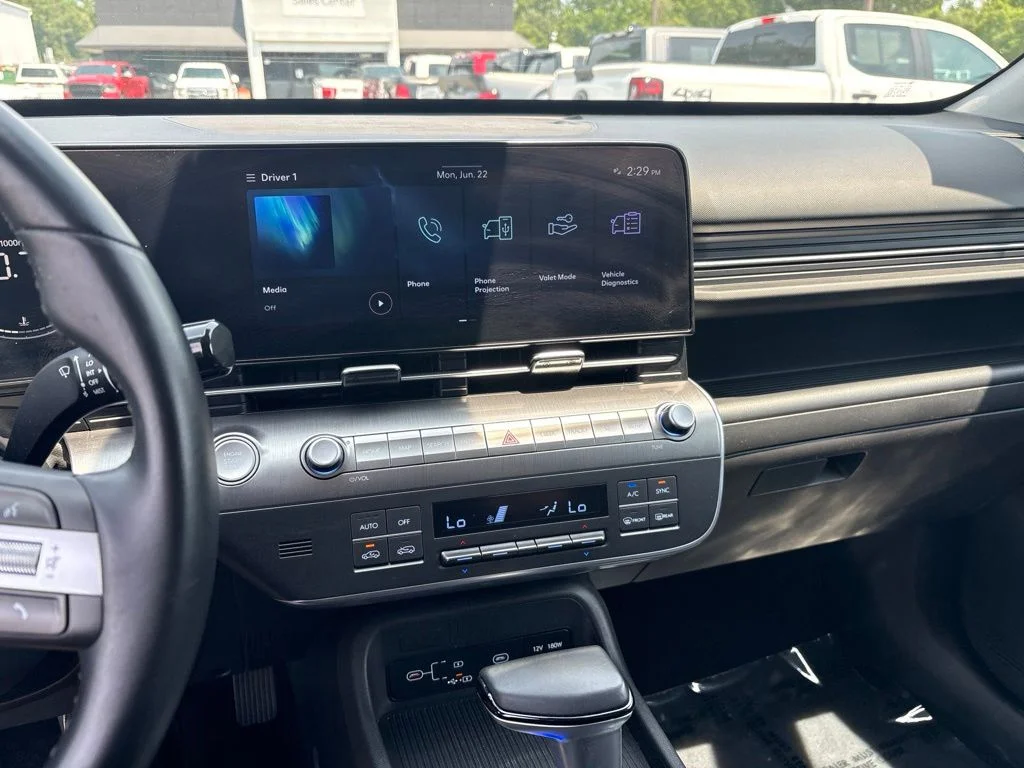 Used 2025 Gray Hyundai SEL image 20