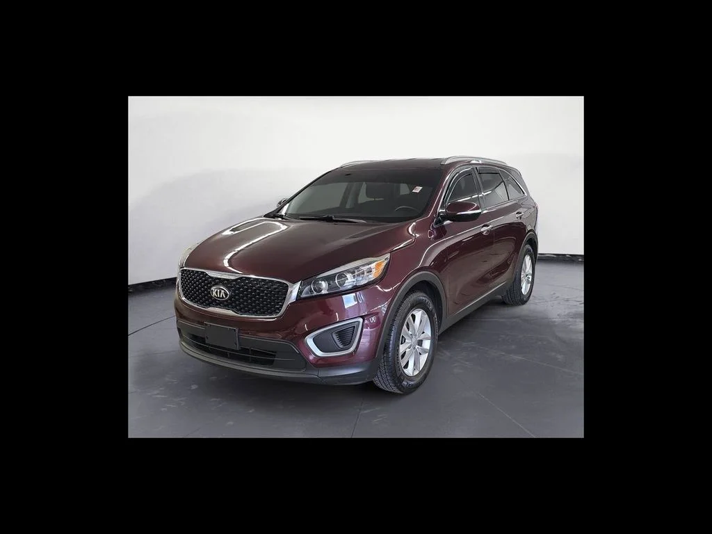 Used 2017 Kia Sorento LX with VIN 5XYPG4A34HG260014 for sale in Terre Haute, IN