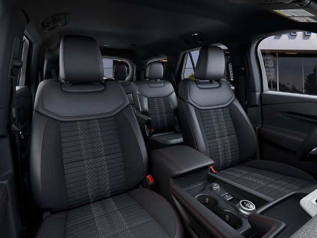 New 2027 Vapor Blue Metallic Ford ST-Line image 10