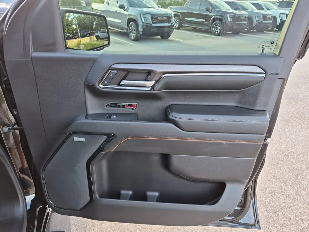 Used 2024 Onyx Black GMC AT4 image 40