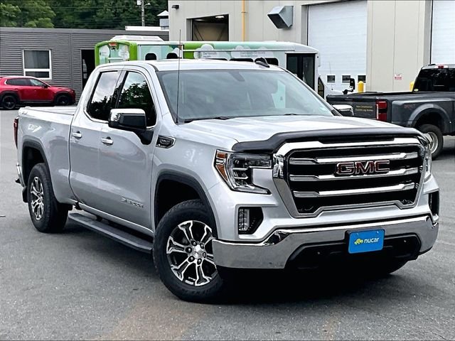 Used 2020 Silver GMC SLE image 1