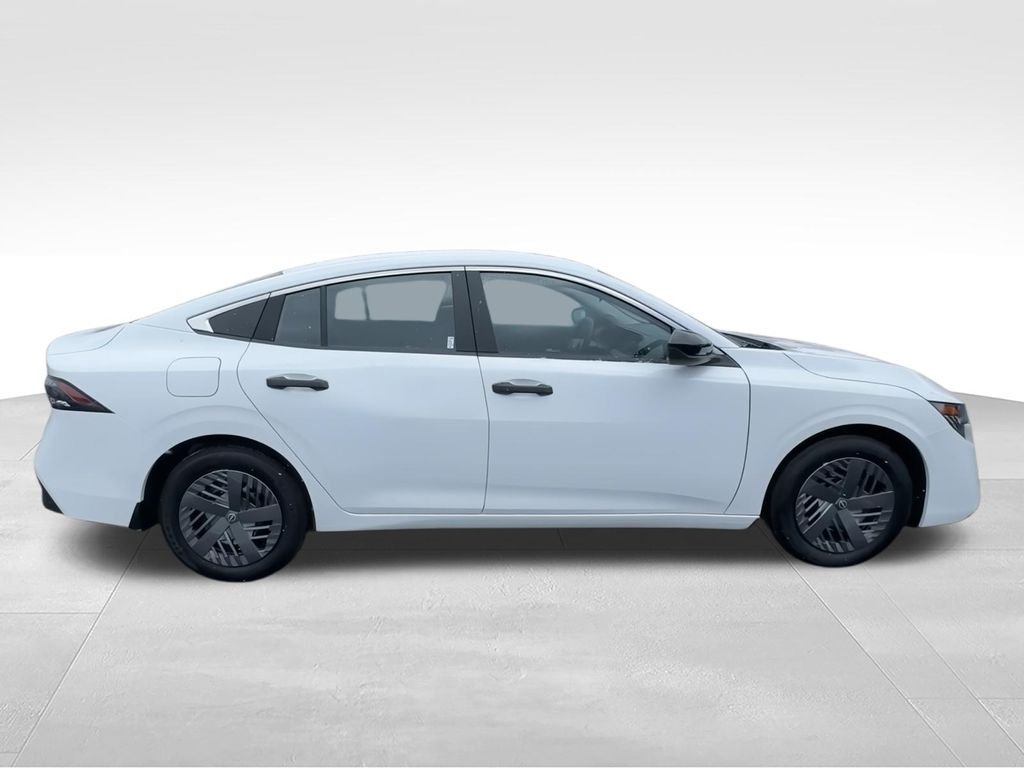 2026 Nissan Sentra S - Photo 9