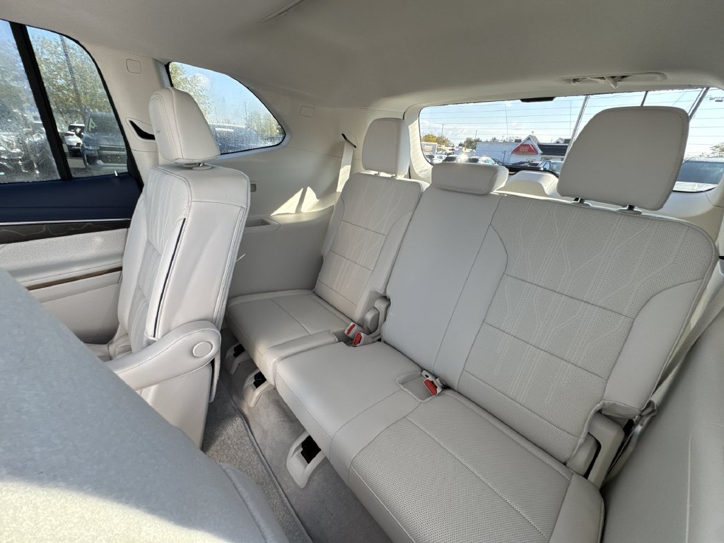 New 2026 Moonstone Gray Metallic Buick Avenir image 24