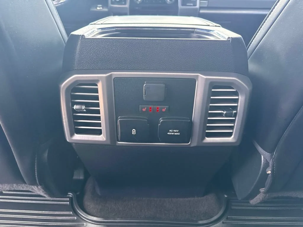 Used 2018  Ford XL image 13