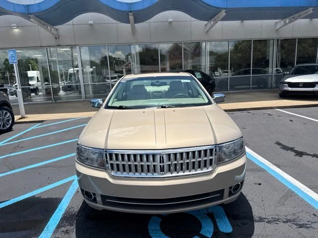 Used 2007 Dune Pearl Clearcoat Metallic Lincoln Base image 15