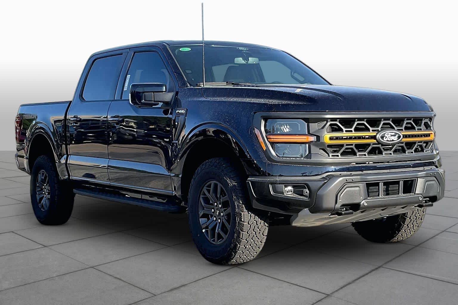 New 2026 Antimatter Blue Metallic Ford Tremor® image 2