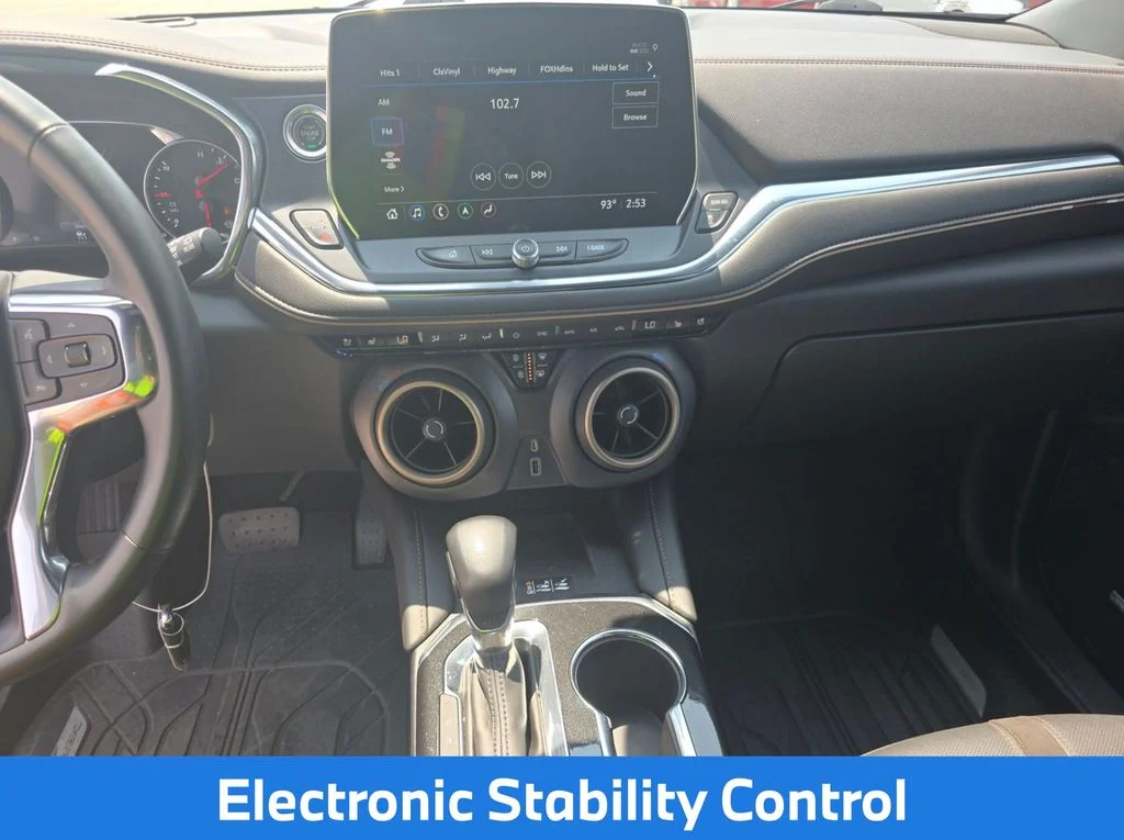 Used 2023 Gray Chevrolet Premier image 14