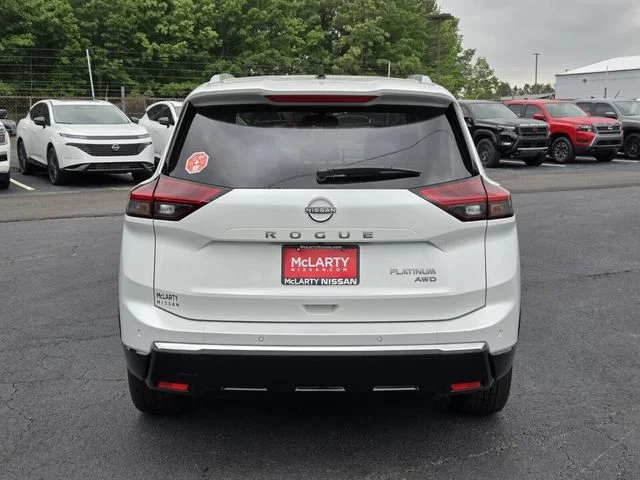 New 2026 Everest White Pearl TriCoat Nissan Platinum image 4