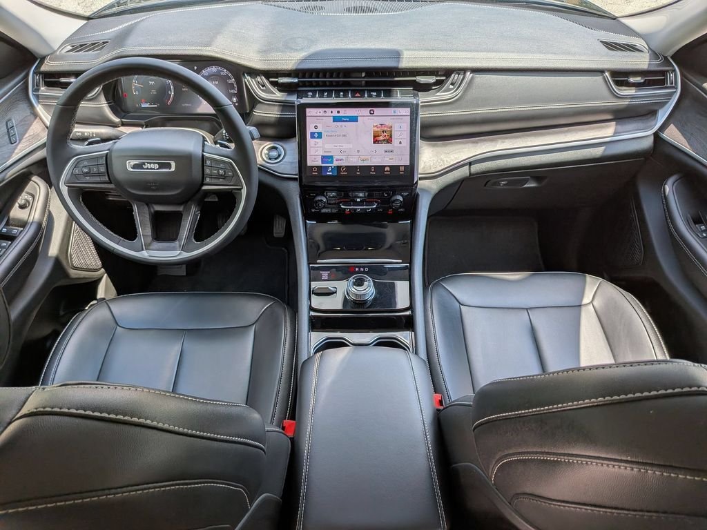 Used 2023 Black Jeep Limited image 21