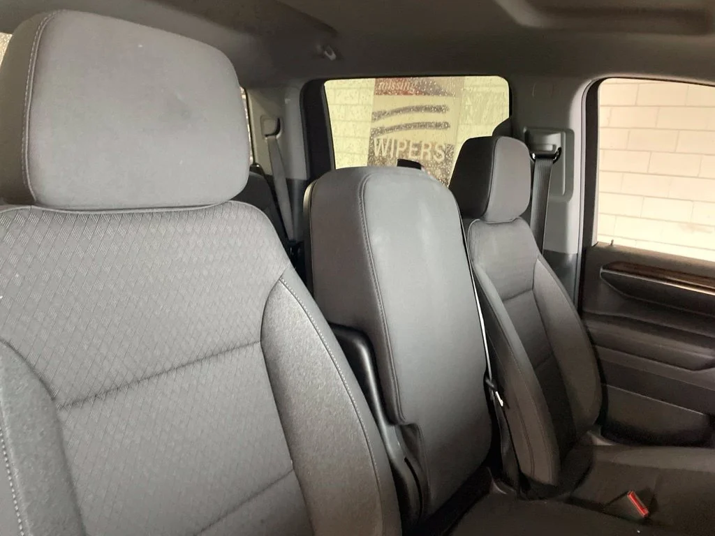 Used 2024 Silver GMC Elevation image 13